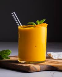 MANGO MILK-SHAKE