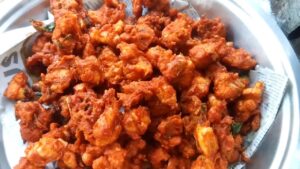 10. MURG PAKORA